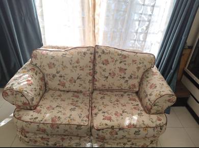 Genuine Fella Design sofa