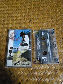Kaset (Steve Ray Vaughan And Double Treble)