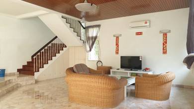 Semi-Detached House For Sale in Pulau Tikus,PNG