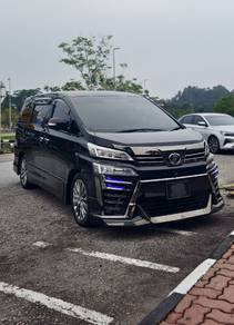 Toyota Vellfire Z GOLDEN EYES in Kuantan, PHG