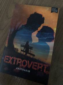 Novel | Extrovert
