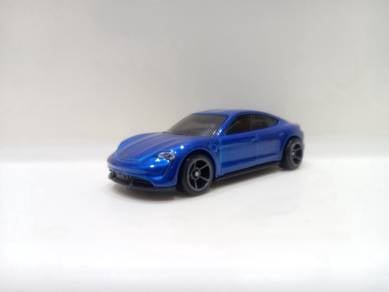 Hot Wheels Porsche Taycan Turbo S Diecast Car