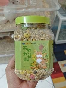 hamster food 
