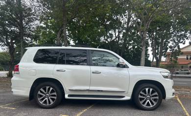 Toyota Land Cruiser AX in Bandar Bukit Tinggi, SGR