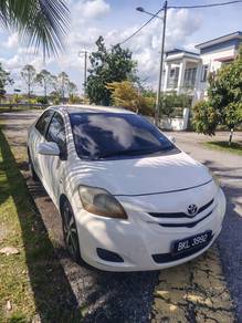 Toyota Vios J in Saujana Utama, SGR