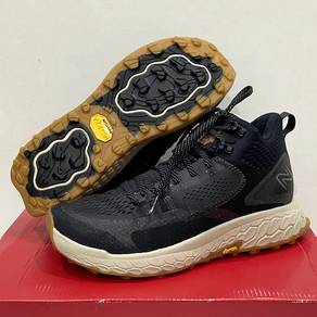 New Balance FreshFoam X Hierro Mid trail shoe - 42