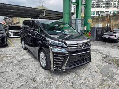 Toyota Vellfire Z in Damansara Kim, SGR
