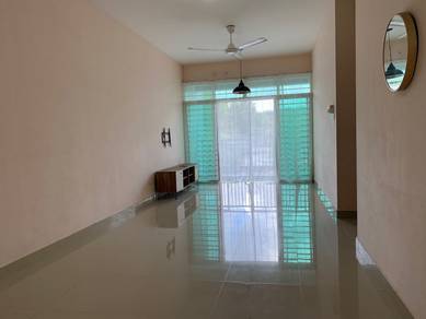 Condominium For Sale in Utama South Condominiums
