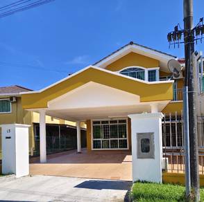Semi-Detached House For Rent in Durian Tunjung,LBN