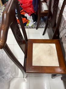 meja mable dan kerusi