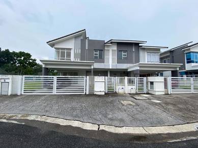 Semi-Detached House For Rent in Shah Alam,SGR