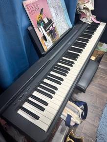 Yamaha p-145 88 key piano