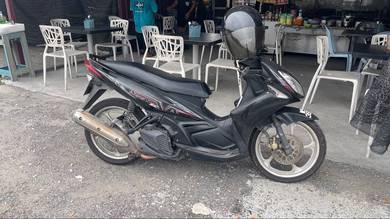 Yamaha EGO LC