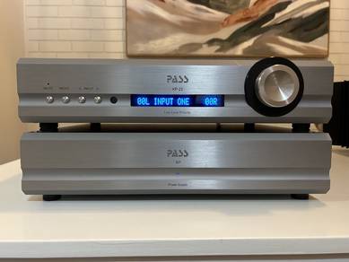 Pass Labs XP-22 Preamplifier | Demo Unit
