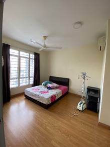 Condominium For Sale in Semarak & Penaga Condominium