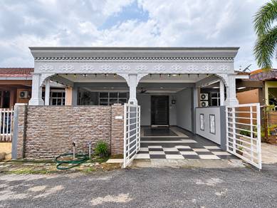 1-storey Terraced House For Sale in Pulau Gedong,MLK