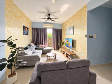 Service Residence For Sale in Damai Hillpark