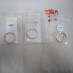 Rose gold plated titanium steel ring x 3