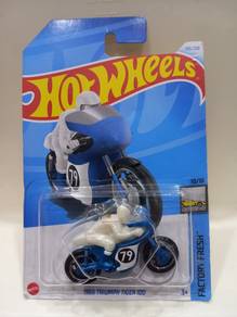 Hot Wheels 1966 Triumph Tiger 100 Blue Diecast