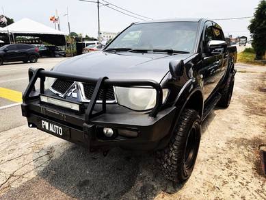 Mitsubishi Triton in Cheras, SGR