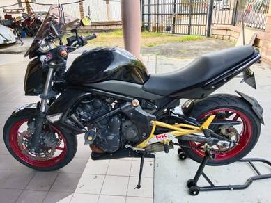 Kawasaki ER-6n