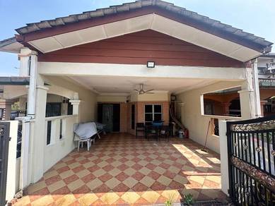 2-storey Terraced House For Sale in Subang Bestari,SGR