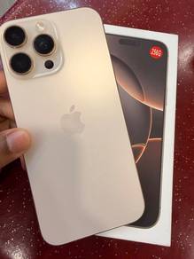 iPhone 16 pro max 256gb gold