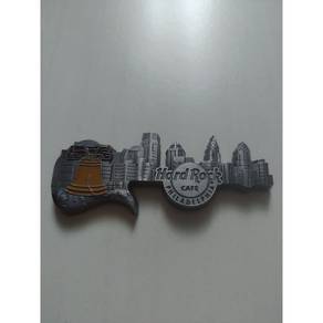 SALE. Hard Rock Cafe Philadelphia Skyline magnet