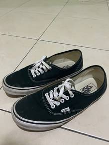 Converse Shoe Dark Green