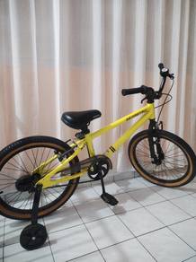 Geometrix Maxx 20" Children Bike