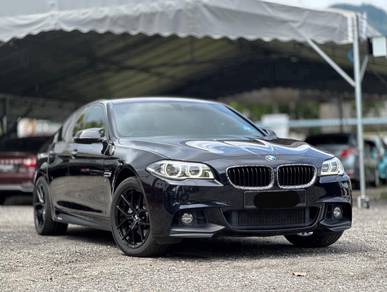 BMW 520i 20i M SPORT (CKD) in Sungai Nibong, PNG