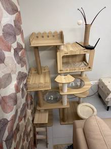Villa Kucing 120cm (H)