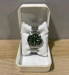 Seiko 5 Automatic 21 Jewels Watch 100% Ori Use
