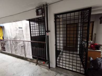 Flat For Sale in Taman Machang Bubok