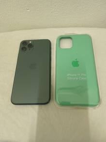 iPhone 11 Pro 256GB LL Set Midnight Green