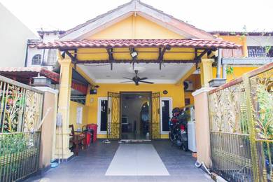 2-storey Terraced House For Sale in Gombak,SGR