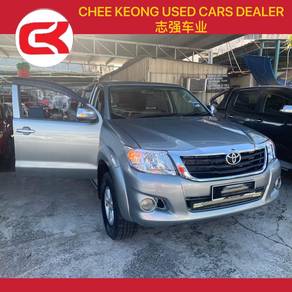 2012 Toyota Hilux G