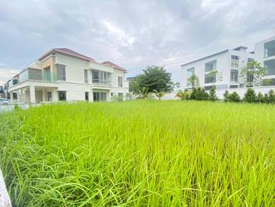 Semi-Detached House For Sale in Rawang,SGR