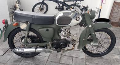 Honda C200