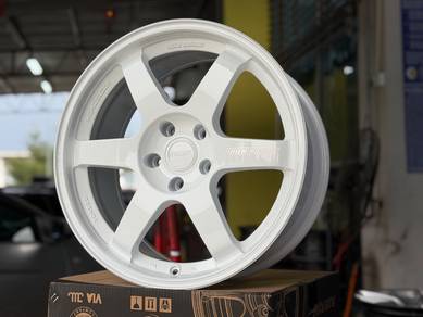 Sport Rim Baru 18 Volk Rays TE37 Saga White Miling