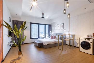 Service Residence For Sale in Tropicana 218 Macalister