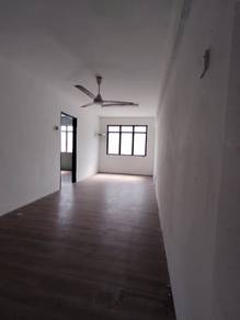 Flat For Sale in Rumah Pangsa Sri Orkid (Ehsan Jaya)