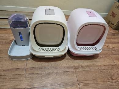 Used Cat Litter Box
