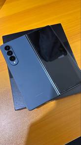 Samsung Galaxy Z Fold 4