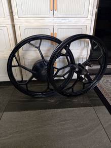 rim aerox yamaha nvx v2
