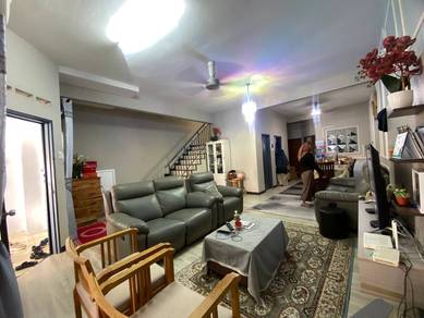 2-storey Terraced House For Sale in Banting,SGR
