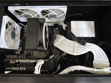 R5 7500F & RTX4070 Gaming PC