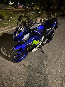 Yamaha R25