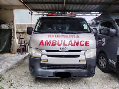 Toyota Hiace Panel Van 2.5