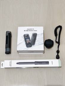 Insta 360 X5 